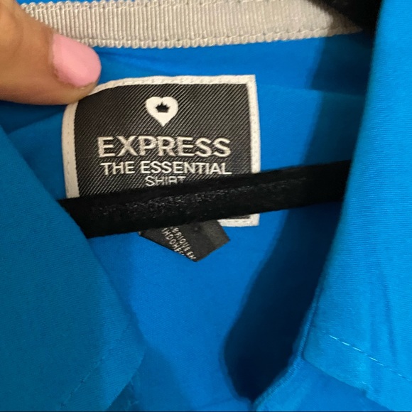 Professional button-up - Picture 3 of 6